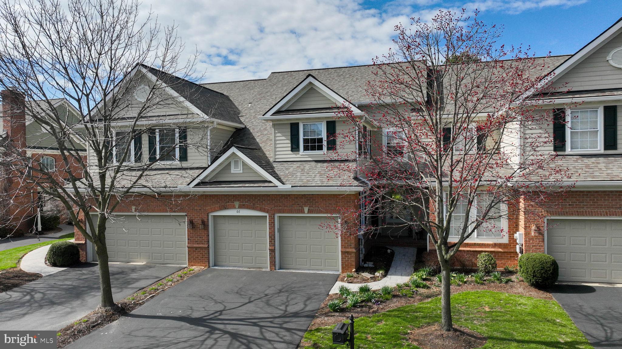 66 Farmview Lane Lititz, PA 17543 - Photo 4 of 63