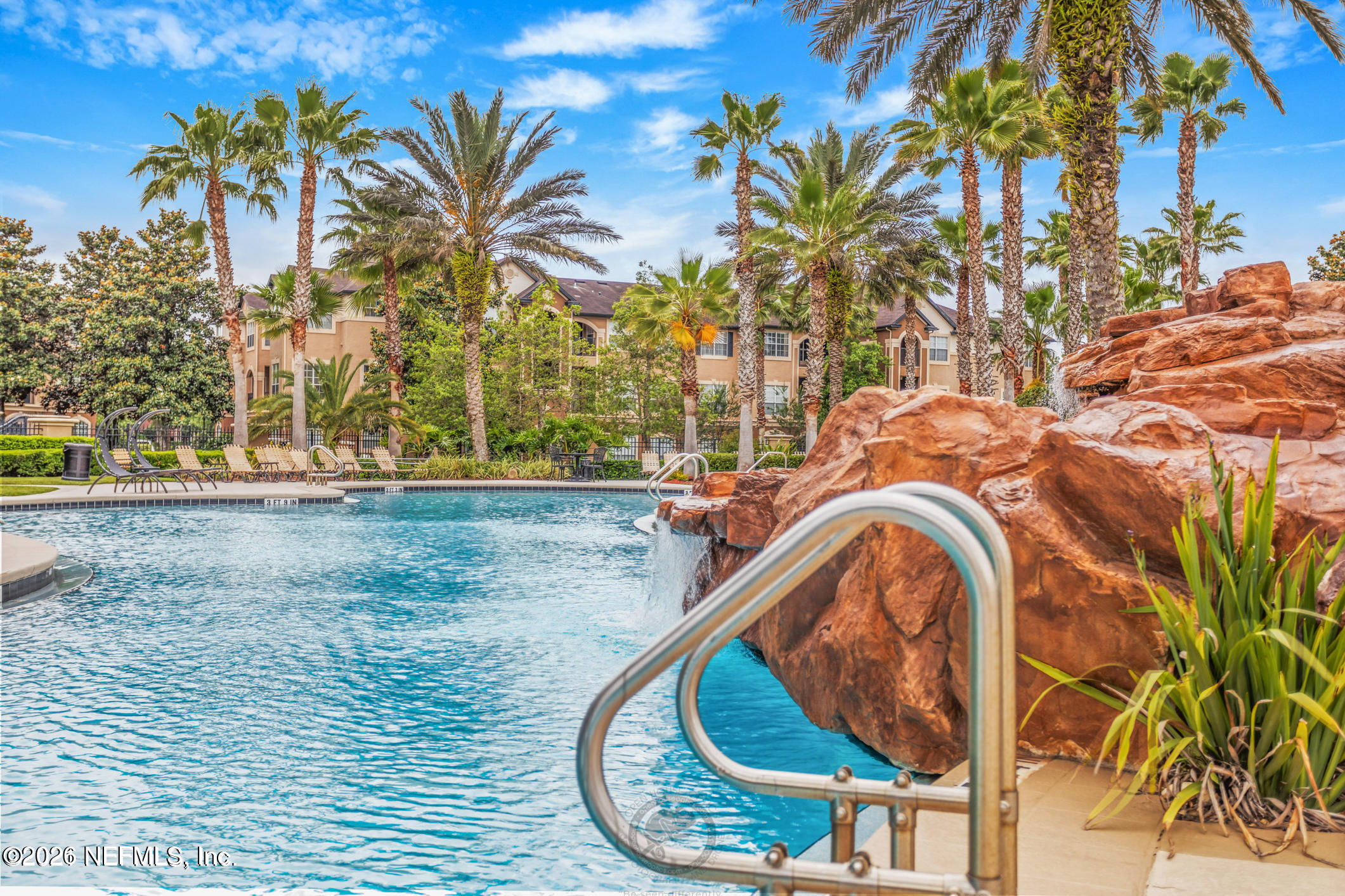 10961 Burnt Mill Road, Unit 824 Jacksonville, FL 32256 - Photo 30 of 35 Pool