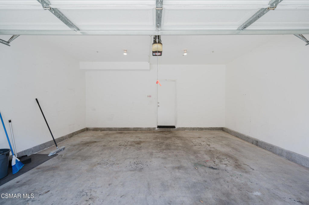 1454 Patricia Avenue, Unit 402 Simi Valley, CA 93065 - Photo 48 of 50 a view of an empty room