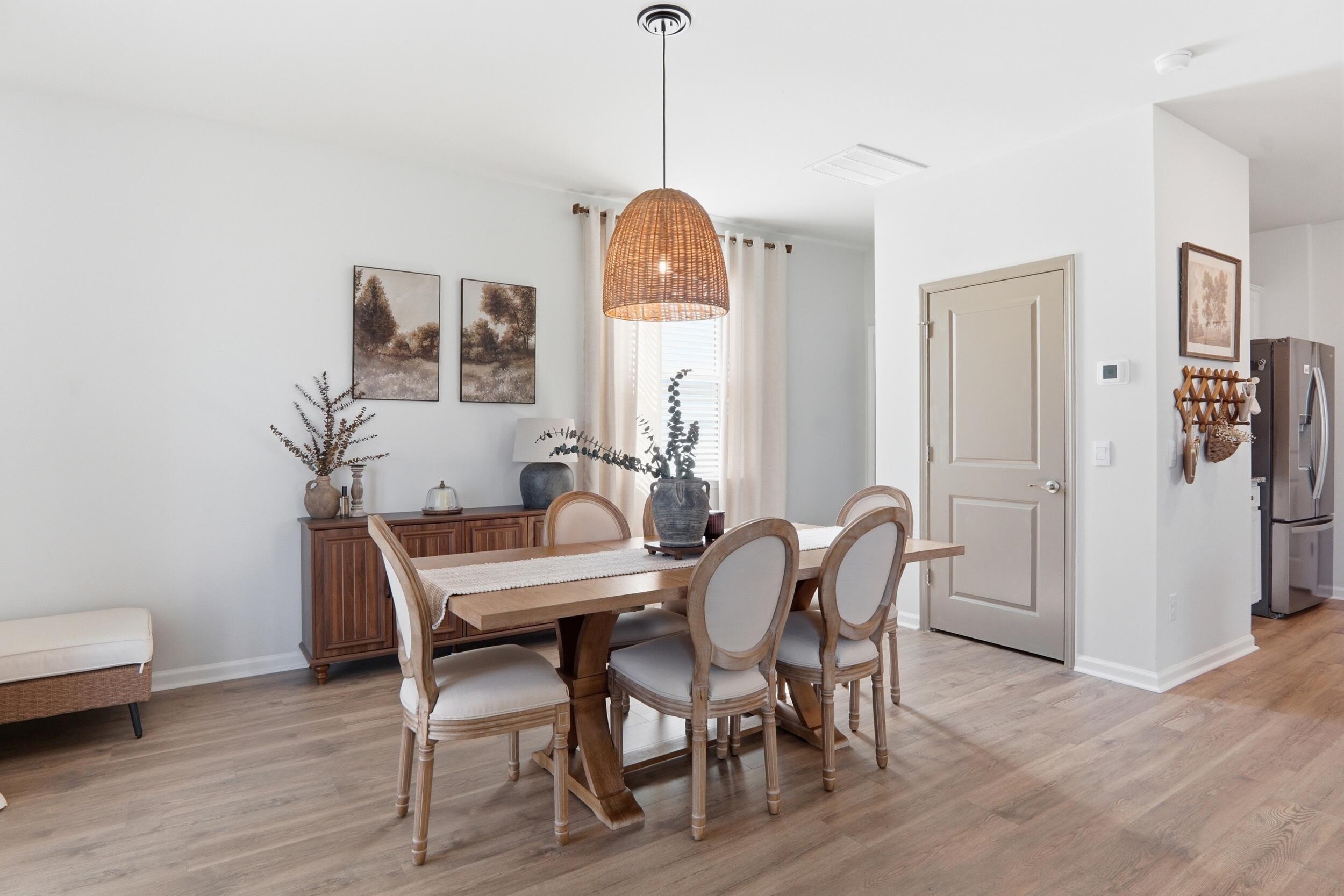 190 East Pinckney Street Summerville, SC 29485 - Photo 10 of 49 Dining Area