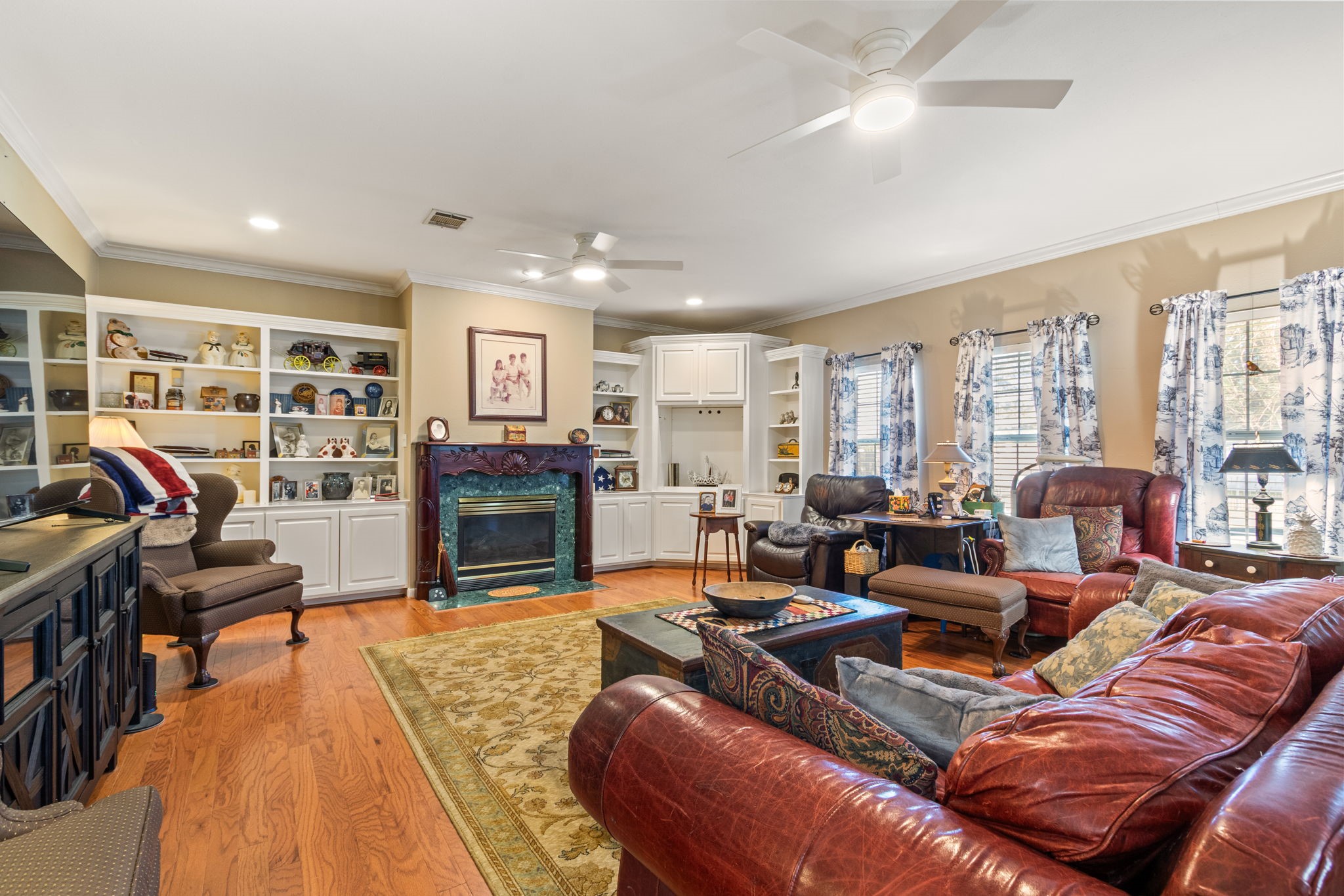 30610 Quinn Road Tomball, TX 77375 - Photo 4 of 50 Family Room offers two new ceiling fans and plenty of lighting.