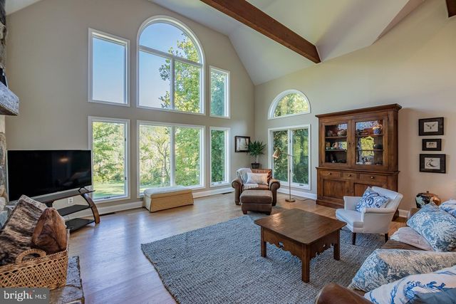 $1,170,000 | 1465 Hollow Road, Chester Springs, PA 19425