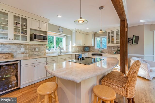 $1,170,000 | 1465 Hollow Road, Chester Springs, PA 19425