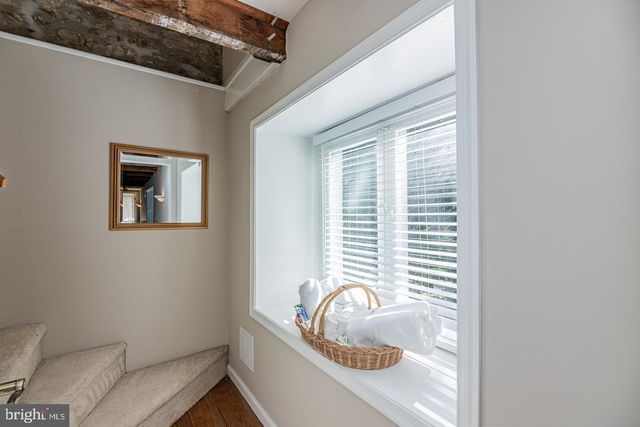 $1,170,000 | 1465 Hollow Road, Chester Springs, PA 19425