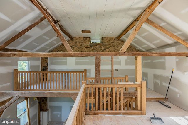 $1,170,000 | 1465 Hollow Road, Chester Springs, PA 19425