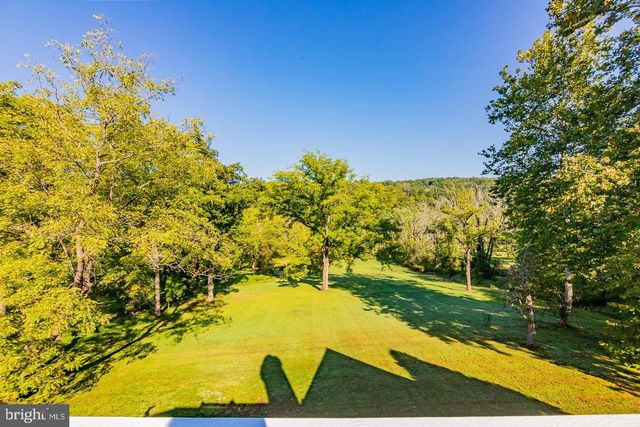 $1,170,000 | 1465 Hollow Road, Chester Springs, PA 19425