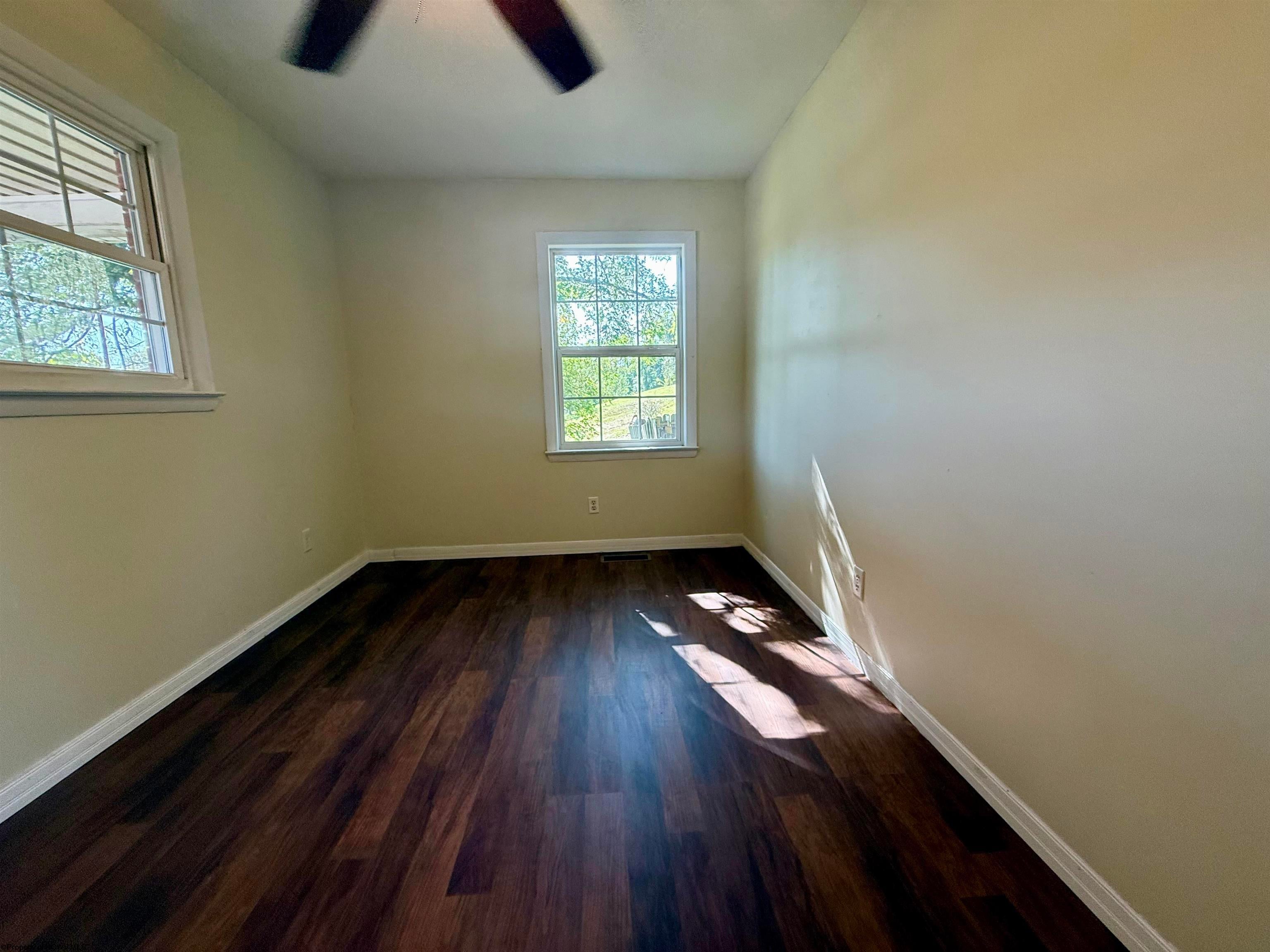 22 Clark Street Rivesville, WV 26588 - Photo 10 of 23 Gallery Image 10