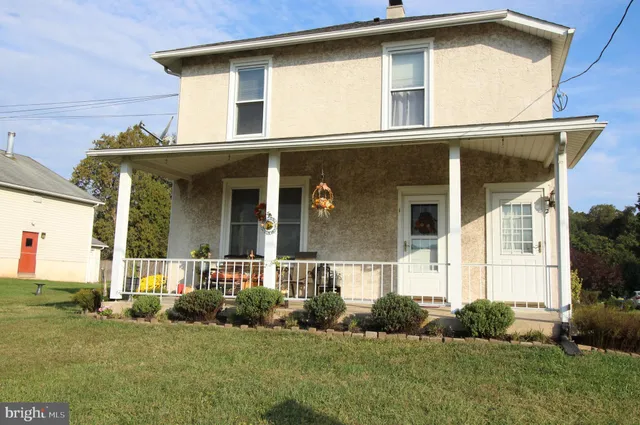 $1,300 | 11 Spaulding Avenue, Unit 2, Coatesville, PA 19320