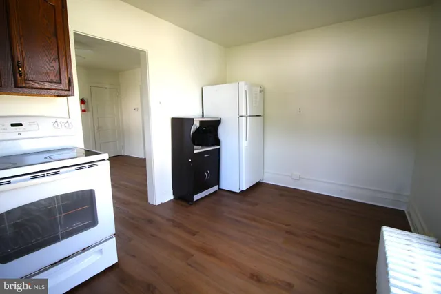 $1,300 | 11 Spaulding Avenue, Unit 2, Coatesville, PA 19320