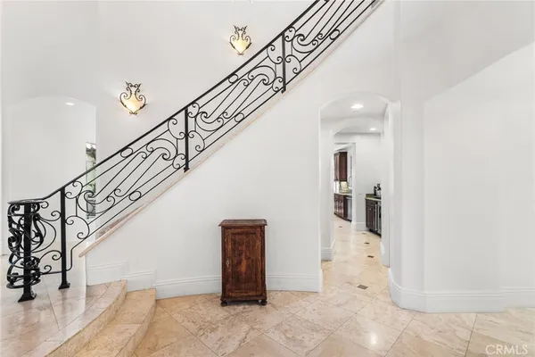 a view of entryway and hall