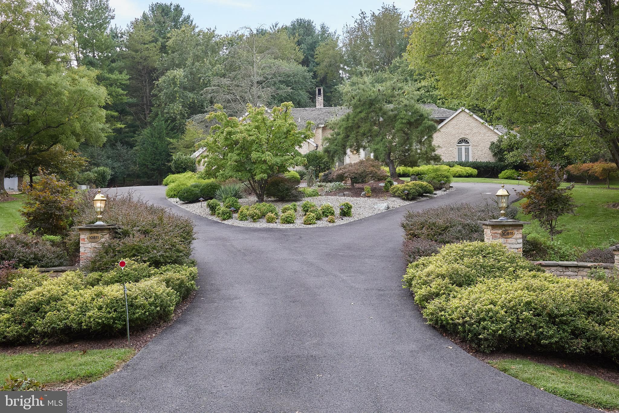 10811 Barn Wood Lane Potomac, MD 20854 - Photo 2 of 41 Private Drive, Two Manicured Lush Acres