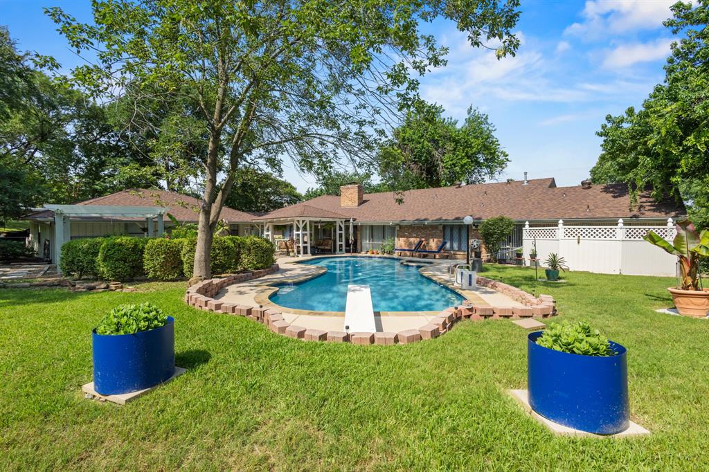 1407 South Alamo Road Rockwall, TX 75087 - Photo 2 of 36
