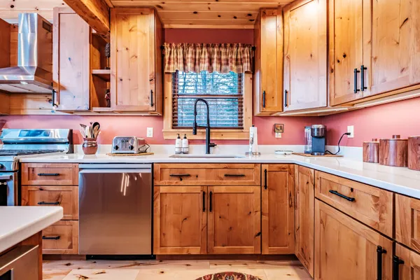 $1,250,000 | 5 Wills Way, Bethel, ME 04217