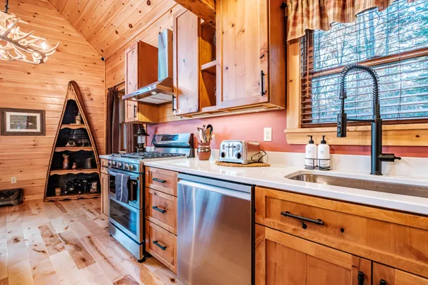 $1,250,000 | 5 Wills Way, Bethel, ME 04217