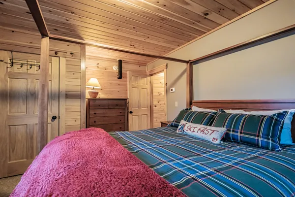 $1,250,000 | 5 Wills Way, Bethel, ME 04217