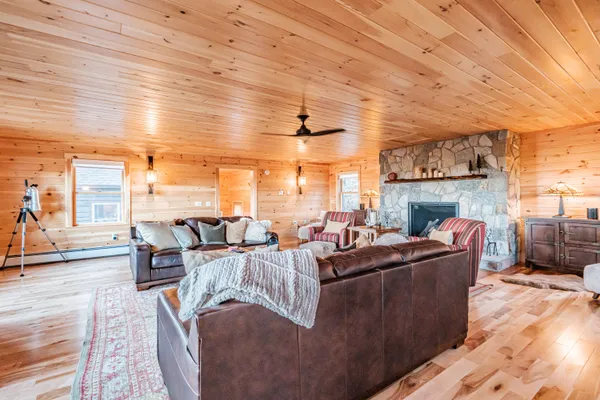 $1,250,000 | 5 Wills Way, Bethel, ME 04217