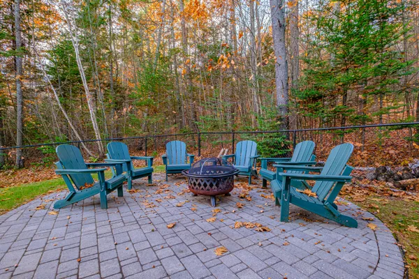 $1,250,000 | 5 Wills Way, Bethel, ME 04217