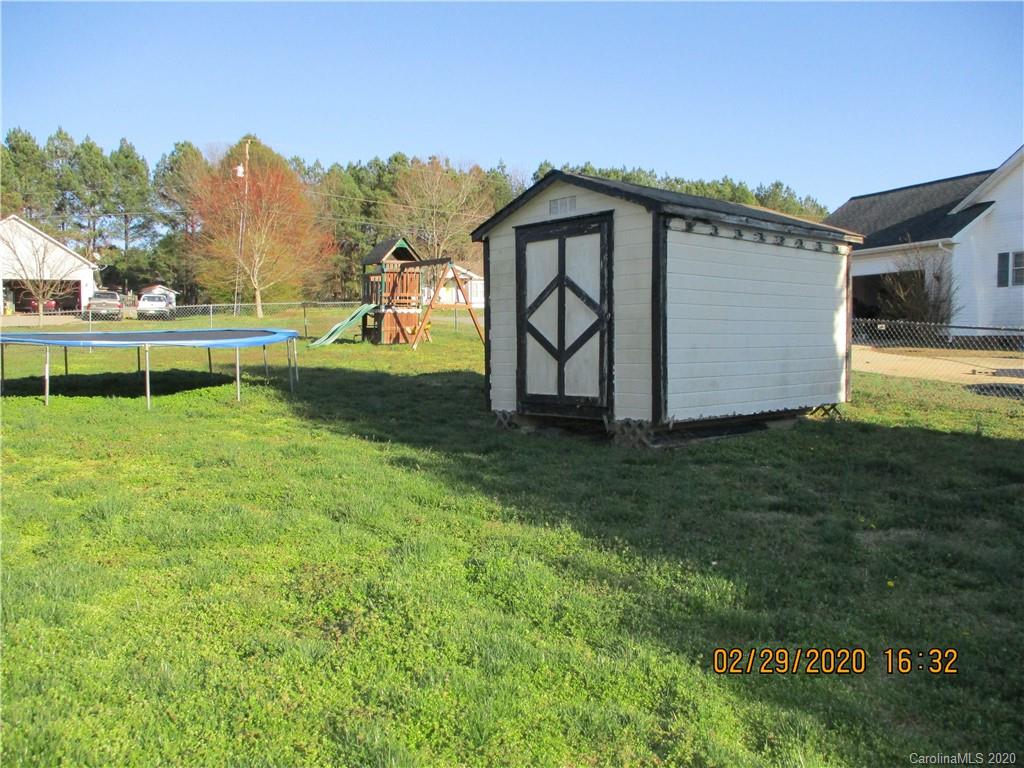 129 Earney Road Kings Mountain, NC 28086 - Photo 6 of 22 Gallery Image 6