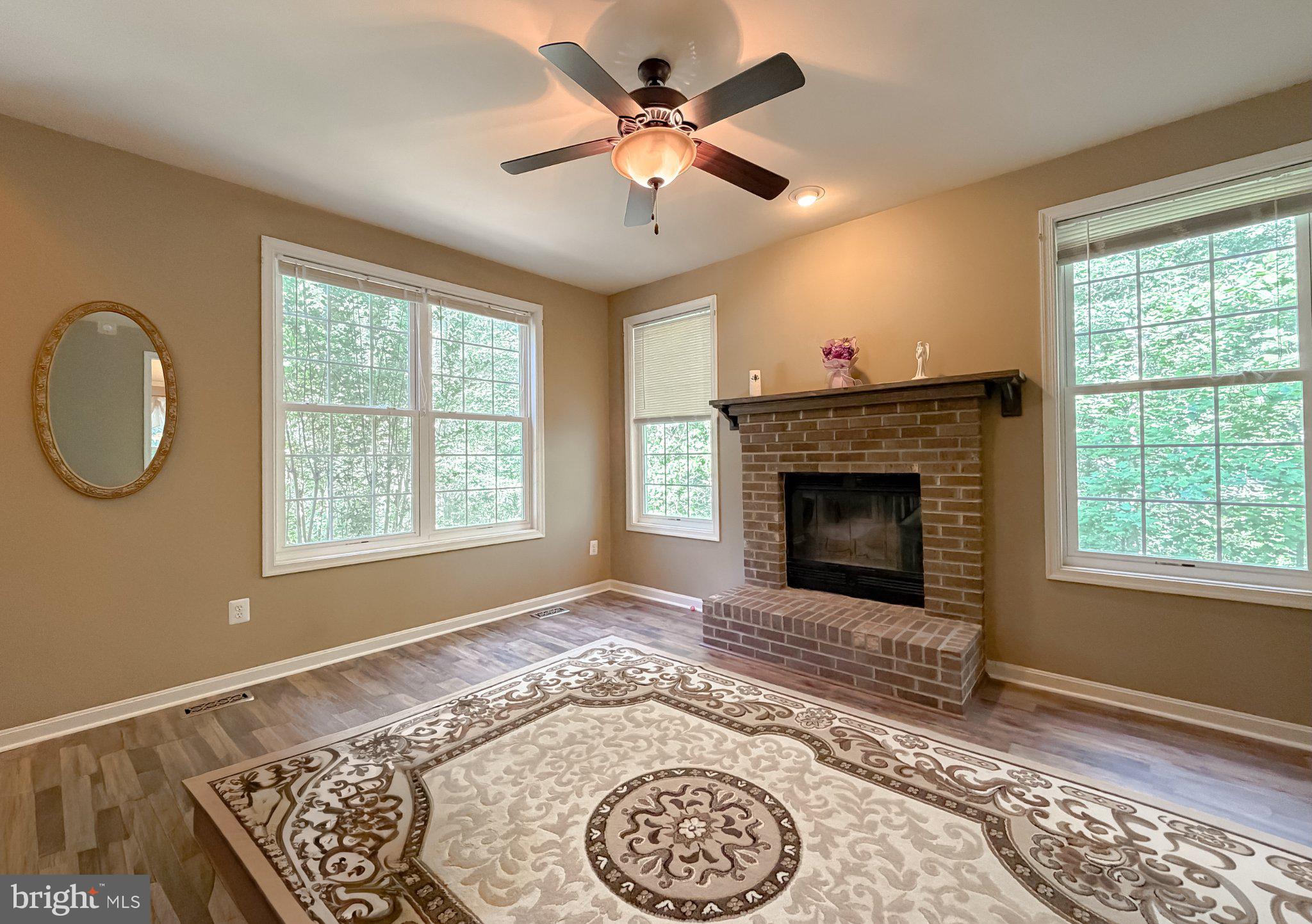 6020 Port Tobacco Road Indian Head, MD 20640 - Photo 38 of 59 Cozy living space with natural light.