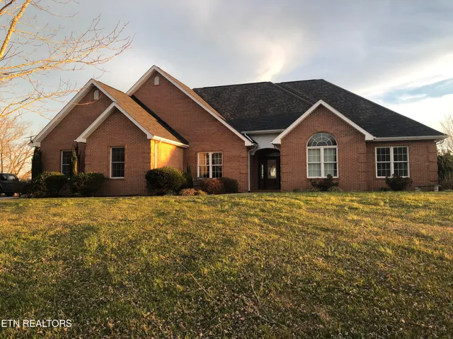$575,000 | 162 Canary Lane, Speedwell, TN 37870