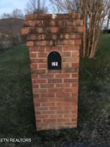 $575,000 | 162 Canary Lane, Speedwell, TN 37870