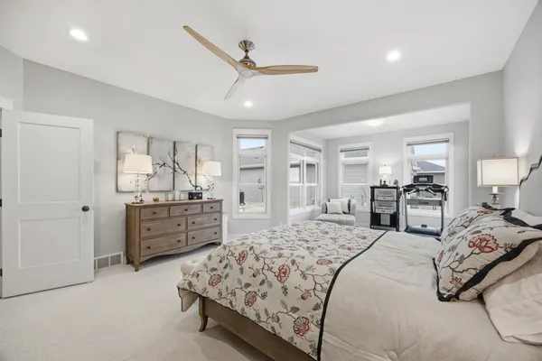 $775,000 | 818 Rania Way West, West Fargo, ND 58078