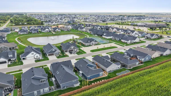 $775,000 | 818 Rania Way West, West Fargo, ND 58078