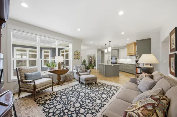 $775,000 | 818 Rania Way West, West Fargo, ND 58078