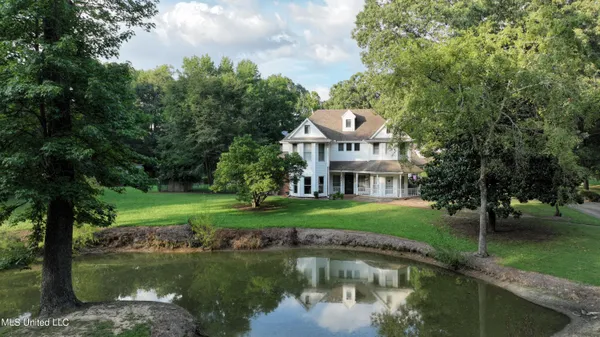 $468,888 | 9144 Valley Grove Lane, Southaven, MS 38672