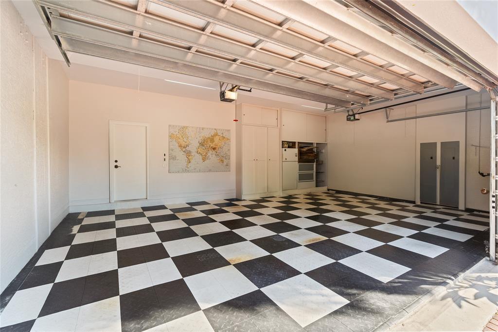 19239 Southwest 54th Street Miramar, FL 33029 - Photo 64 of 82 a black and white checkered floor