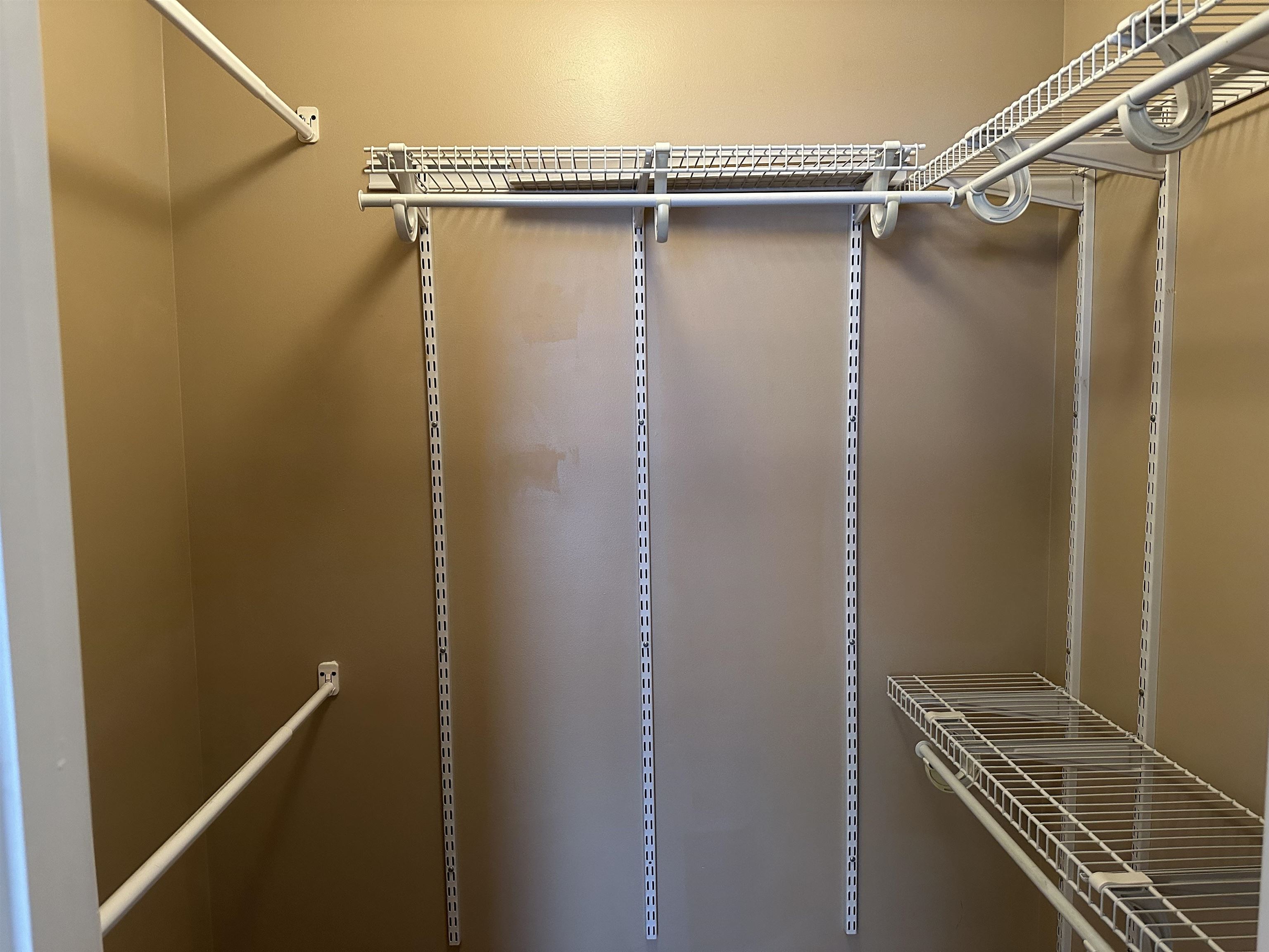 2039 Hampton Drive Waynesboro, VA 22980 - Photo 18 of 20 a view of walk in closet