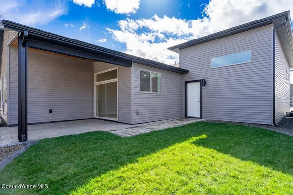 $735,000 | 13944 Rainier Loop, Rathdrum, ID 83858