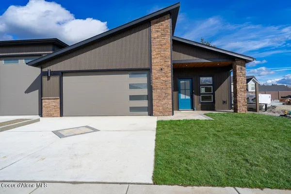 $735,000 | 13944 Rainier Loop, Rathdrum, ID 83858