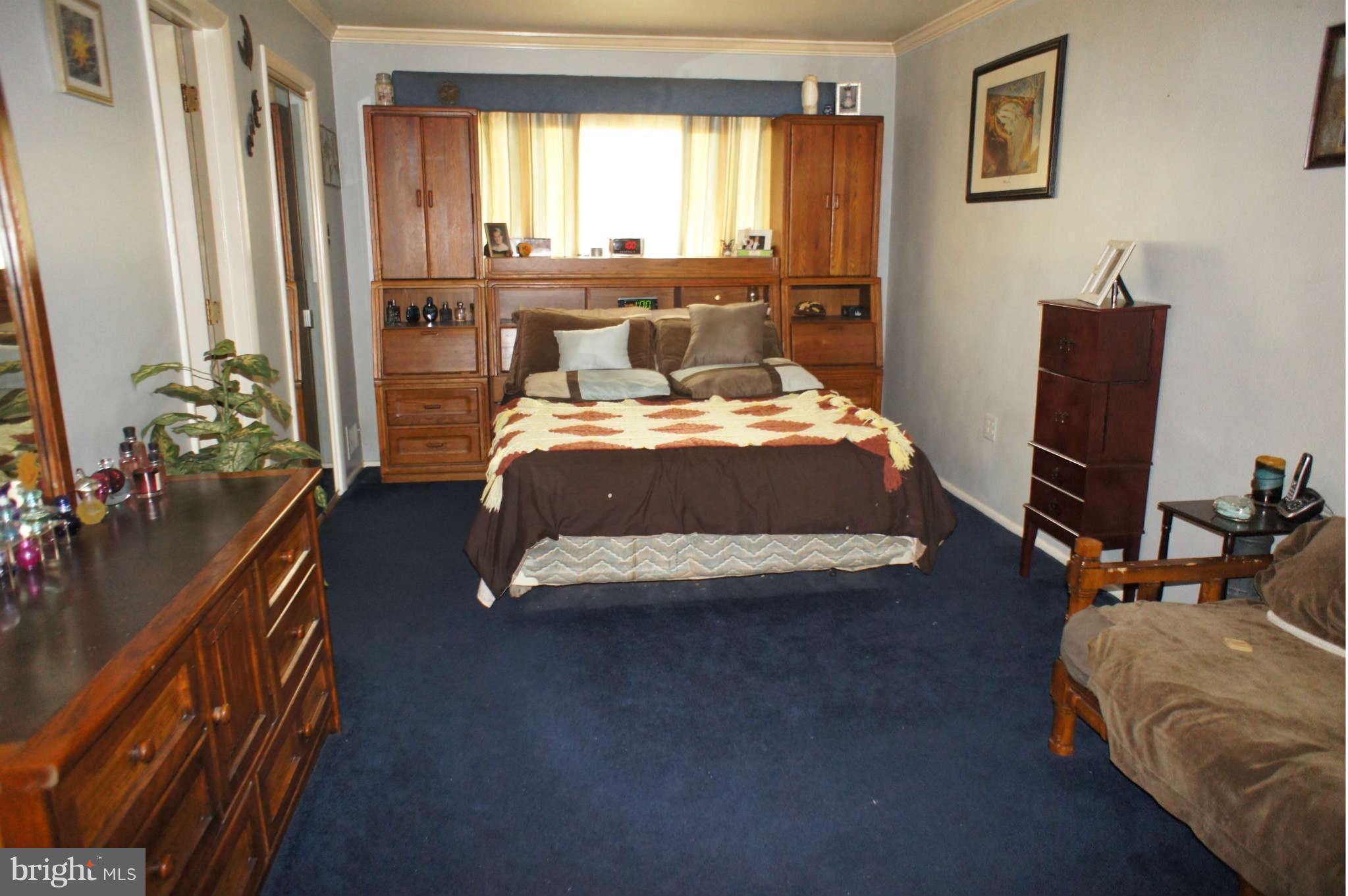 37 Thrush Road Sterling, VA 20164 - Photo 8 of 25 Master Bedroom
