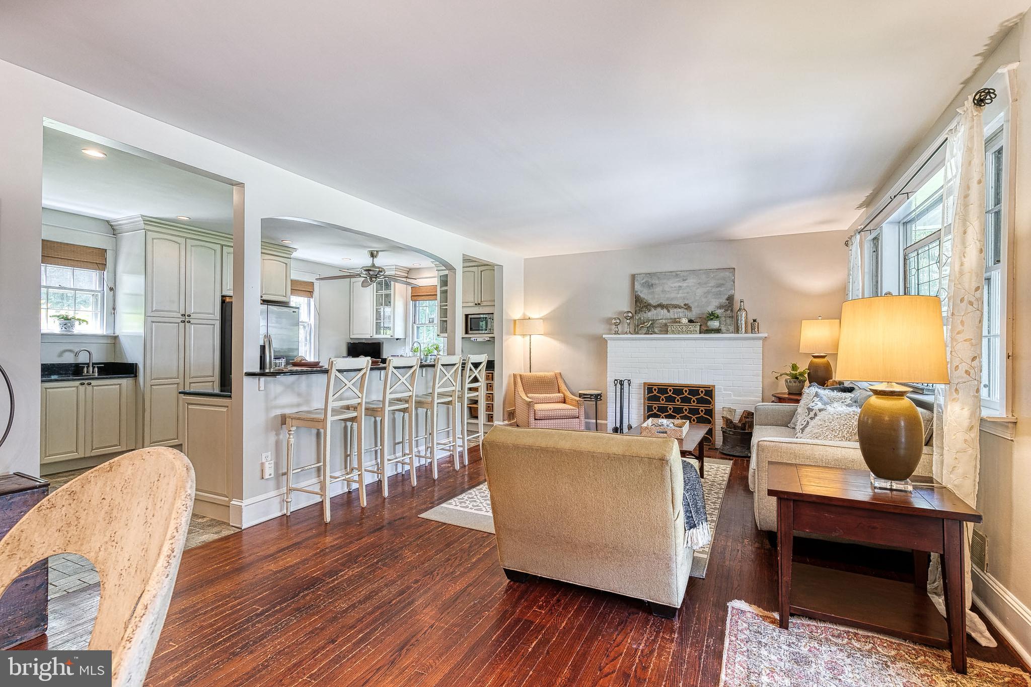 93 Moore Road Arnold, MD 21012 - Photo 4 of 55 Gallery Image 4
