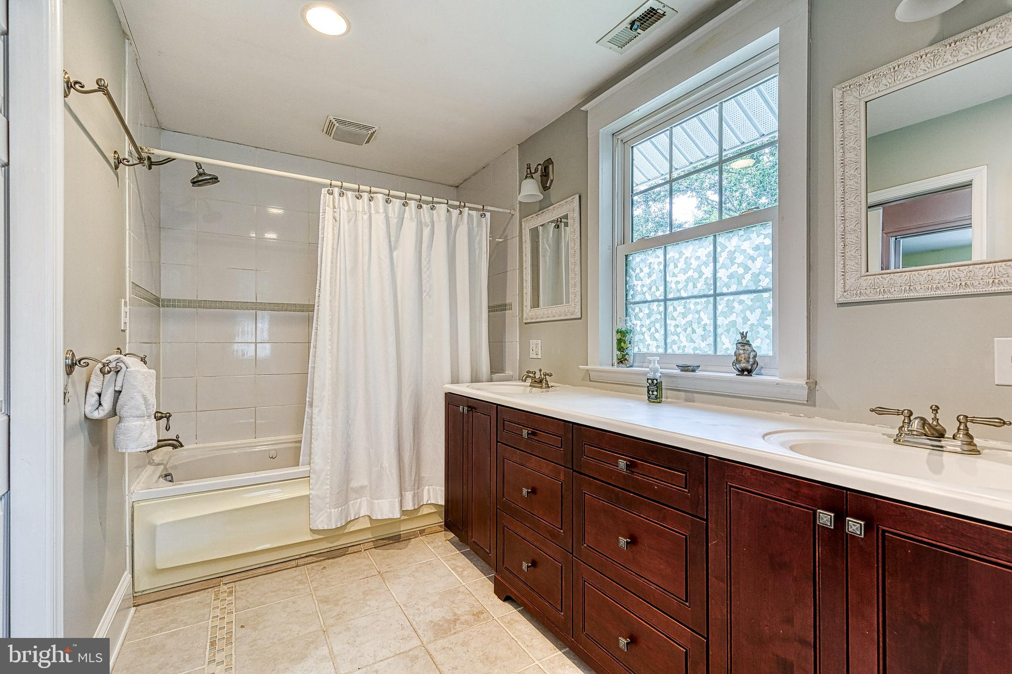 93 Moore Road Arnold, MD 21012 - Photo 35 of 55 Gallery Image 35