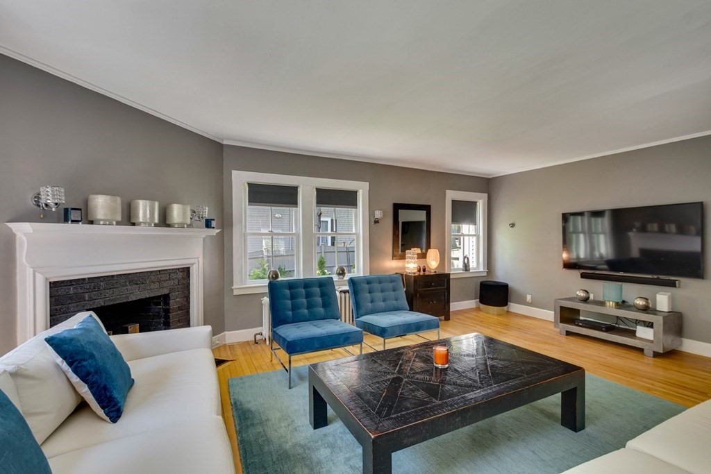 44 Glen Road Winchester, MA 01890 - Photo 16 of 32