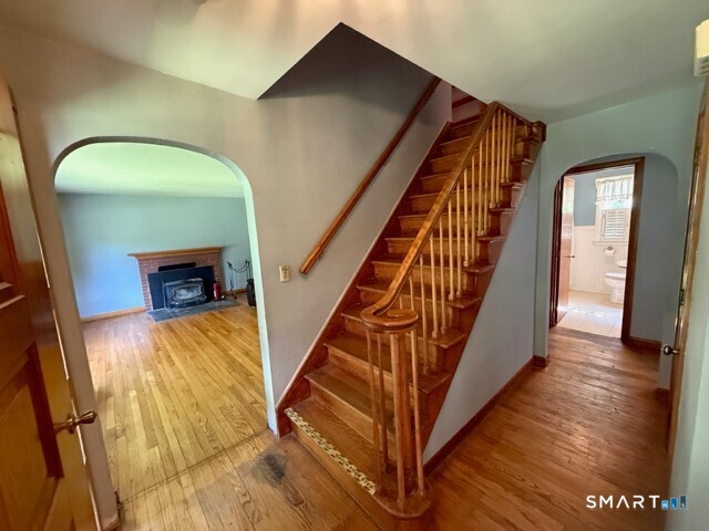 2269 Newfield Road Torrington, CT 06790 - Photo 3 of 36