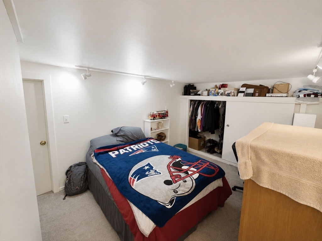 101 Farragut Road, Unit 1R Boston, MA 02127 - Photo 8 of 9
