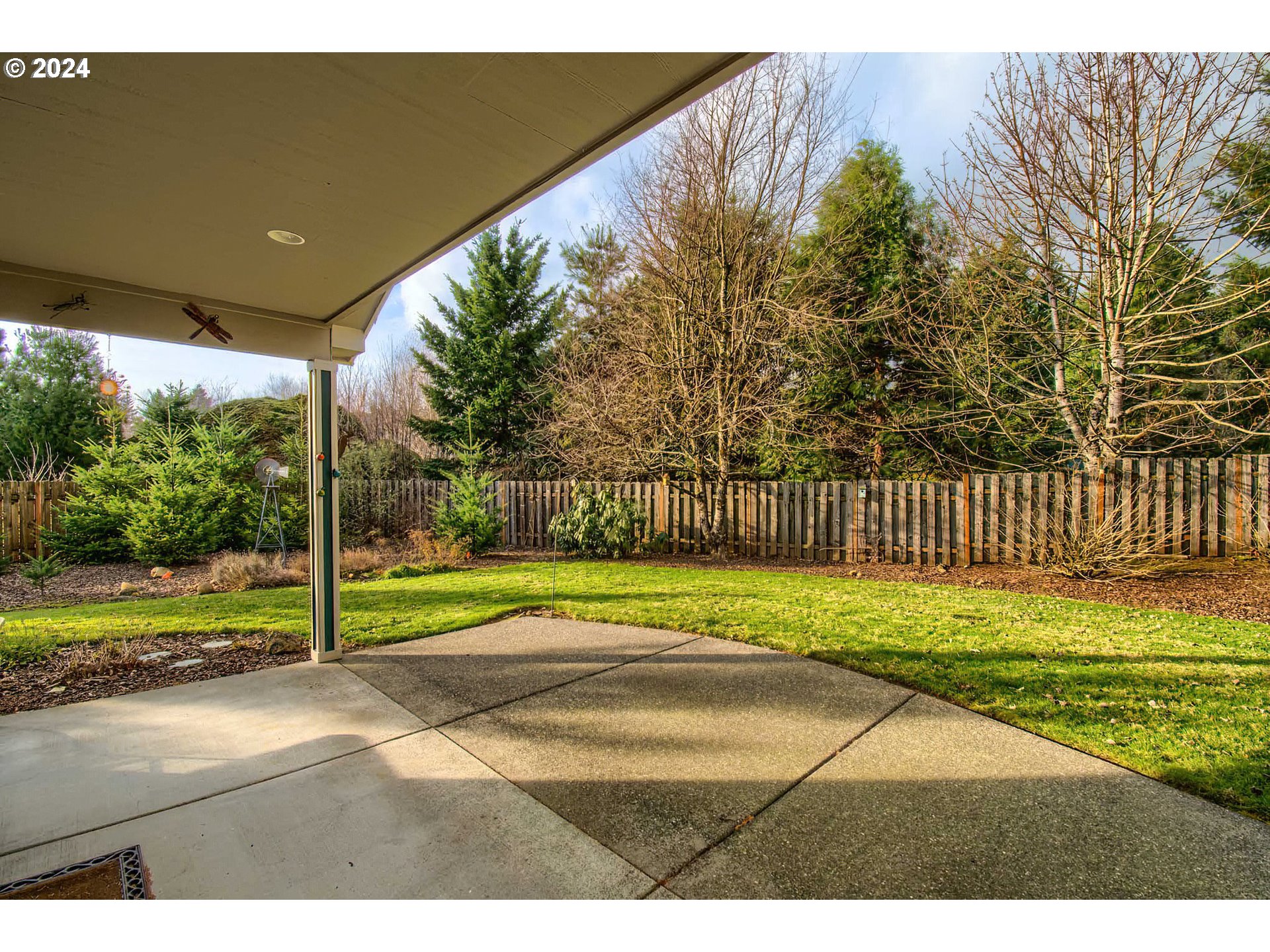 941 Northwest Angel Heights Road Stevenson, WA 98648 - Photo 6 of 38 a view of a backyard