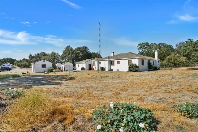 $2,950,000 | 17398 South Tracy Boulevard, Tracy, CA 95304