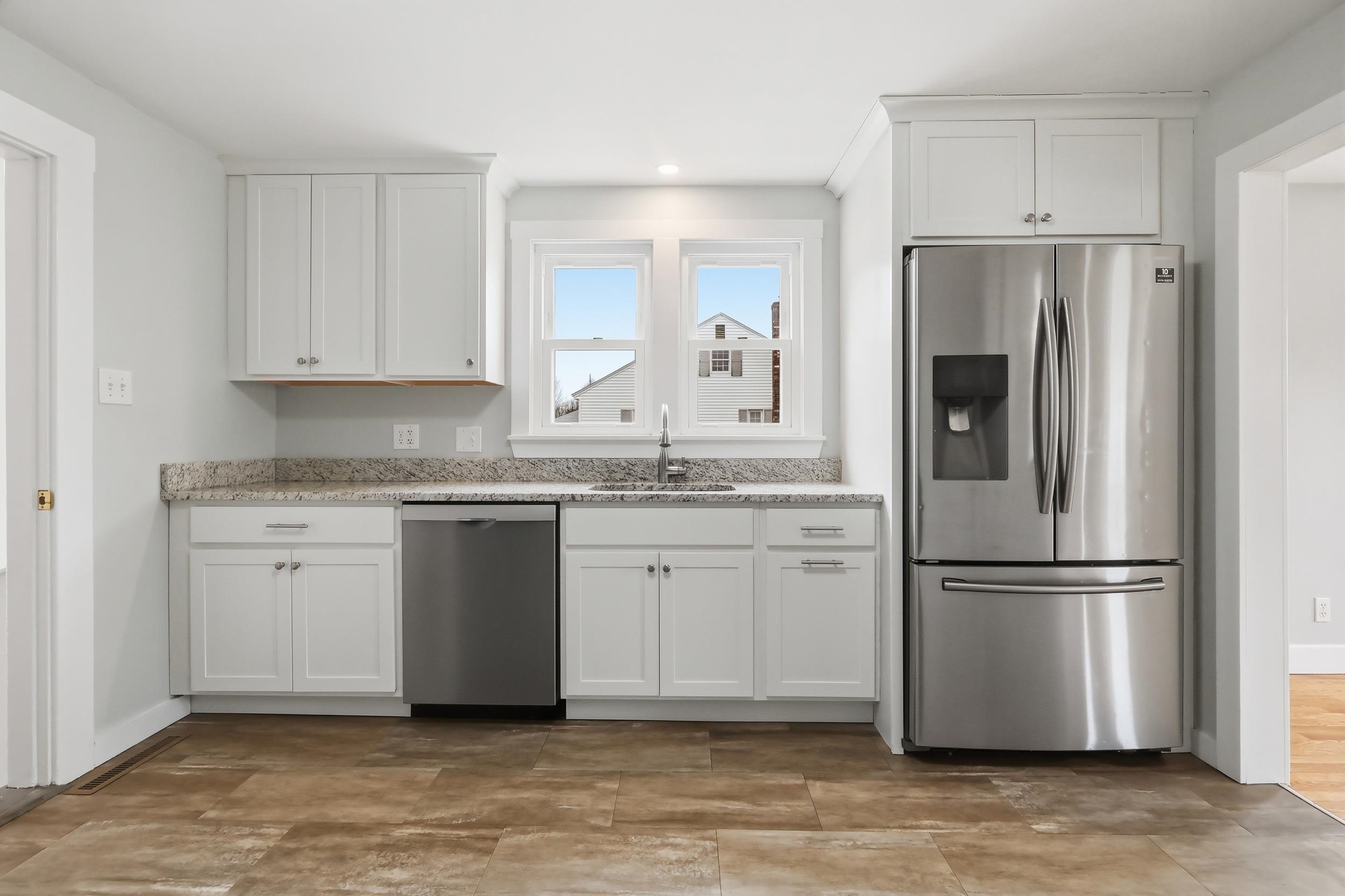 60 Pine Hill Road Nashua, NH 03063 - Photo 7 of 28