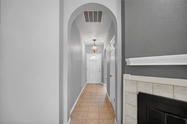 $2,200 | 1204 Saratoga Drive, Euless, TX 76040