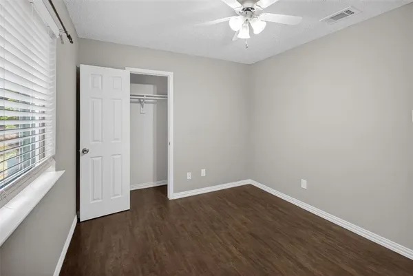 $2,200 | 1204 Saratoga Drive, Euless, TX 76040