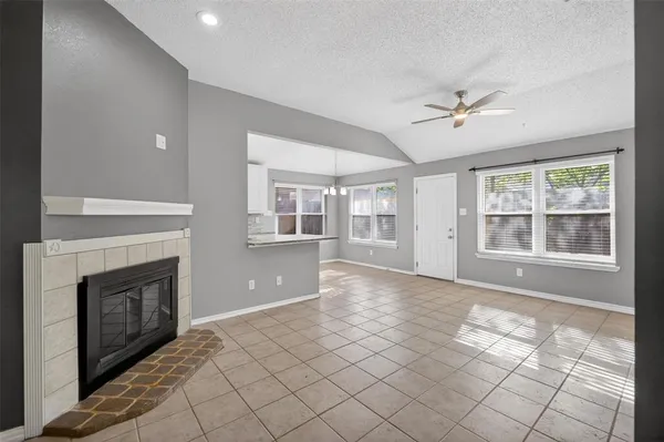 $2,200 | 1204 Saratoga Drive, Euless, TX 76040