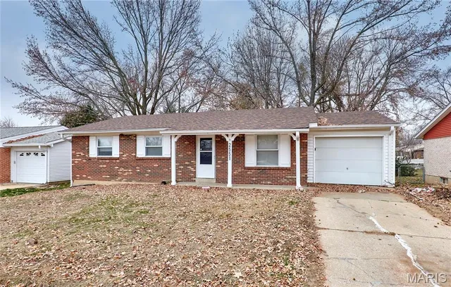 $1,500 | 2551 Hedgerow Drive, Florissant, MO 63031