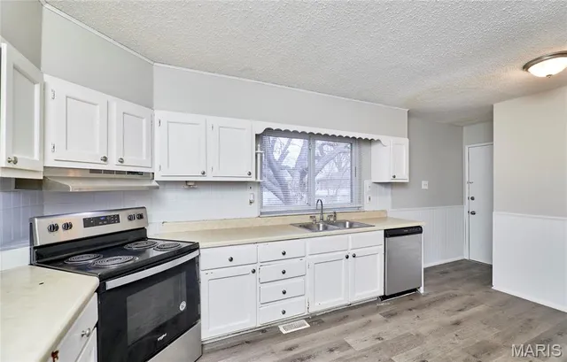 $1,500 | 2551 Hedgerow Drive, Florissant, MO 63031