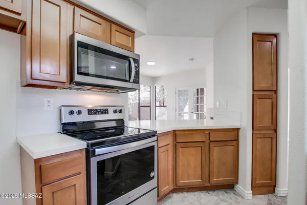 $315,000 | 6655 North Canyon Crest Drive, Unit 15105, Tucson, AZ 85750