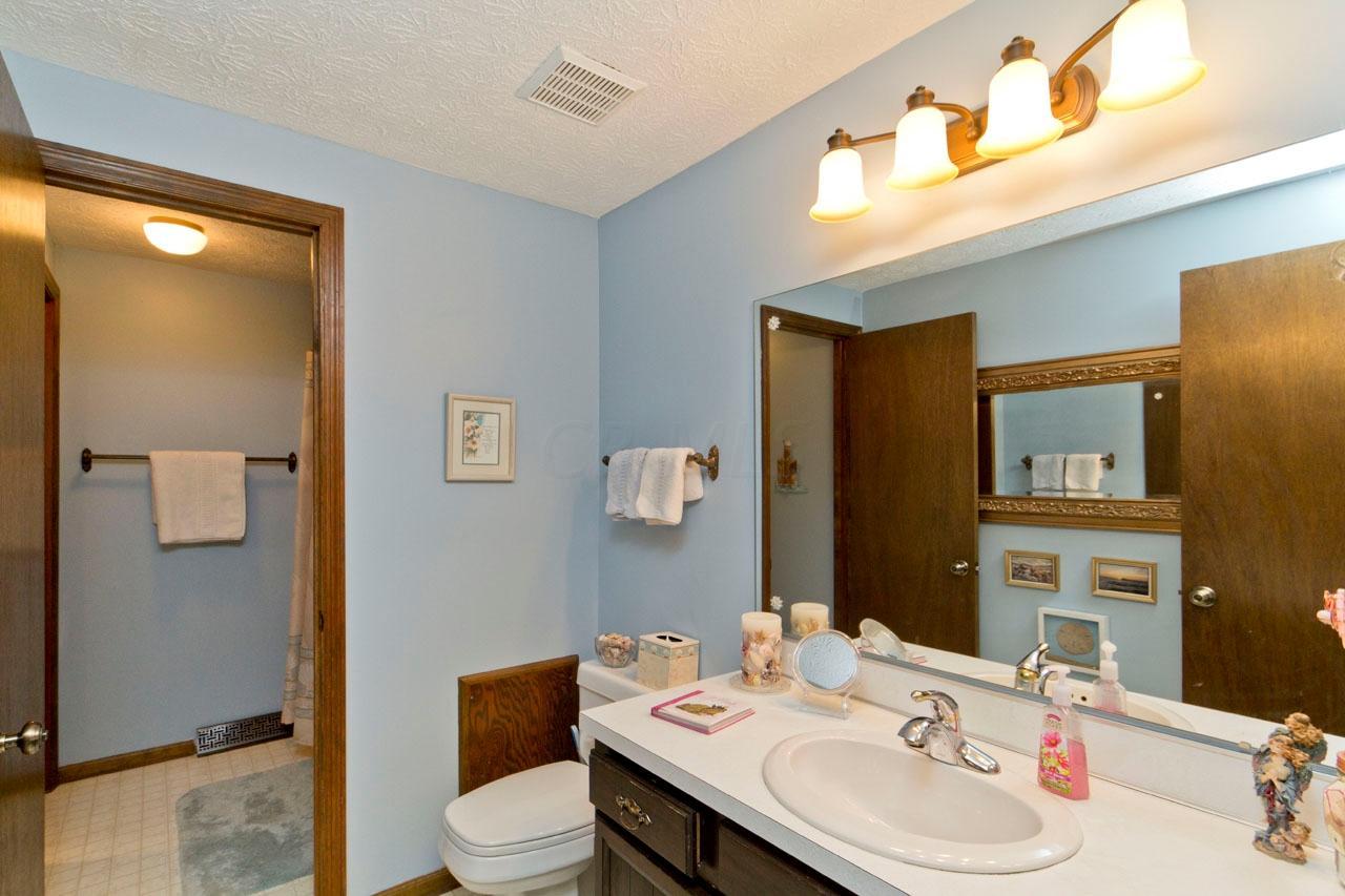 278 Schrock Road Columbus, OH 43085 - Photo 13 of 23