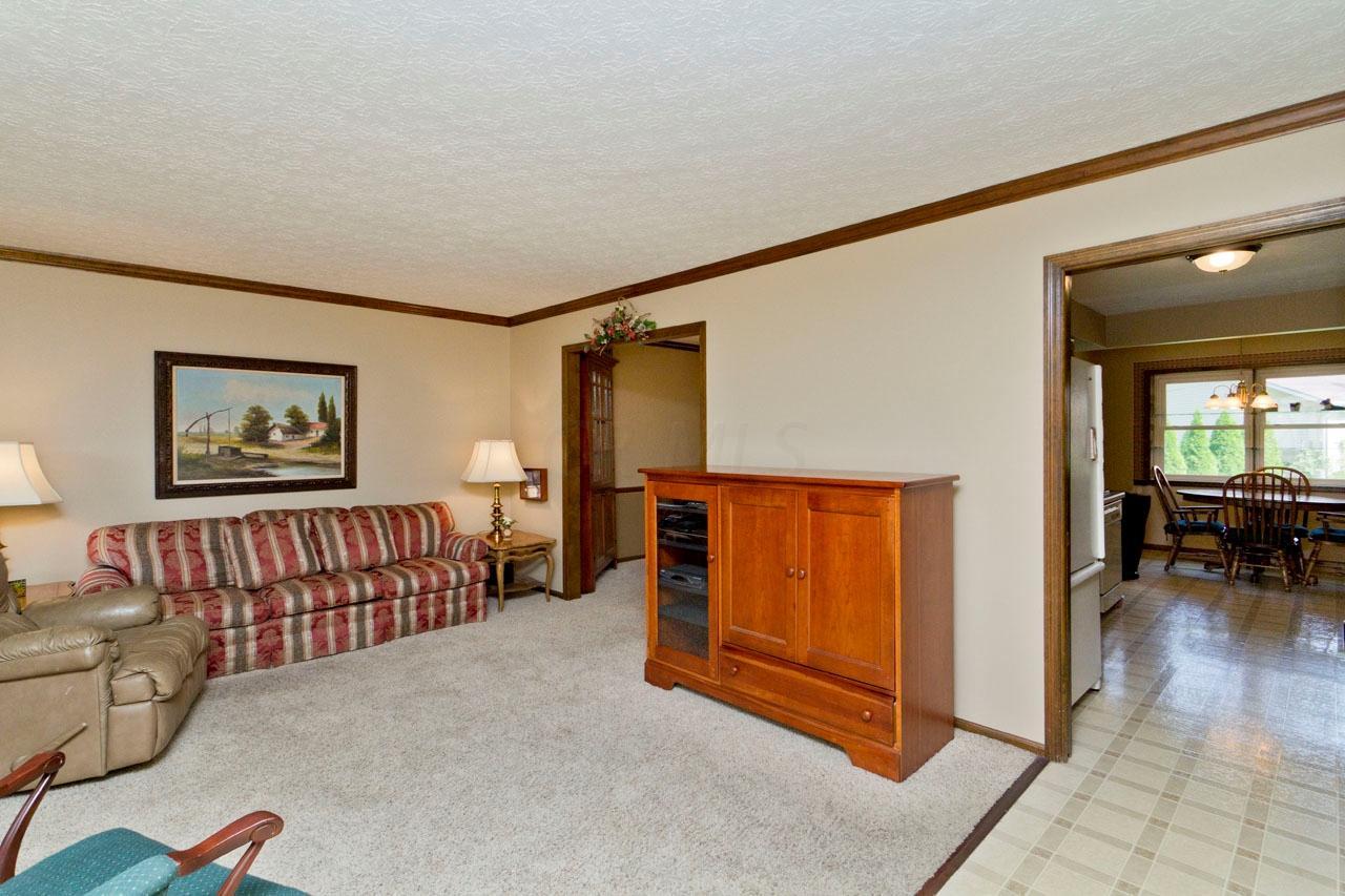 278 Schrock Road Columbus, OH 43085 - Photo 3 of 23